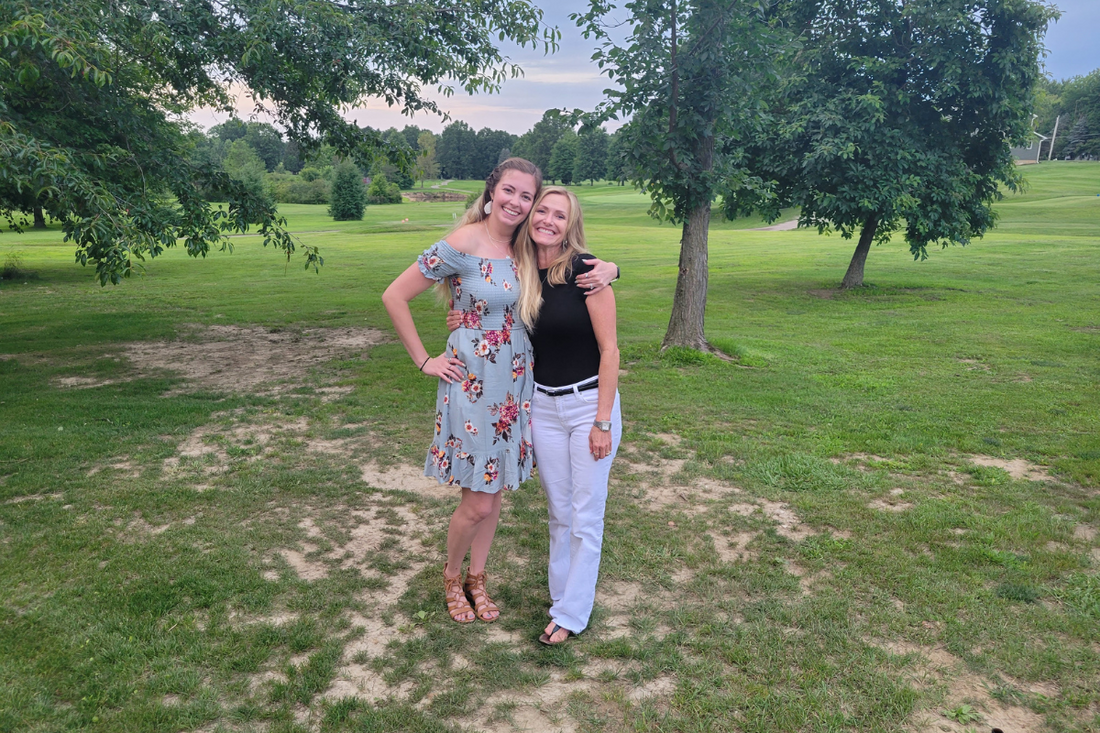 Mom's High School Reunion: A Night to Remember!